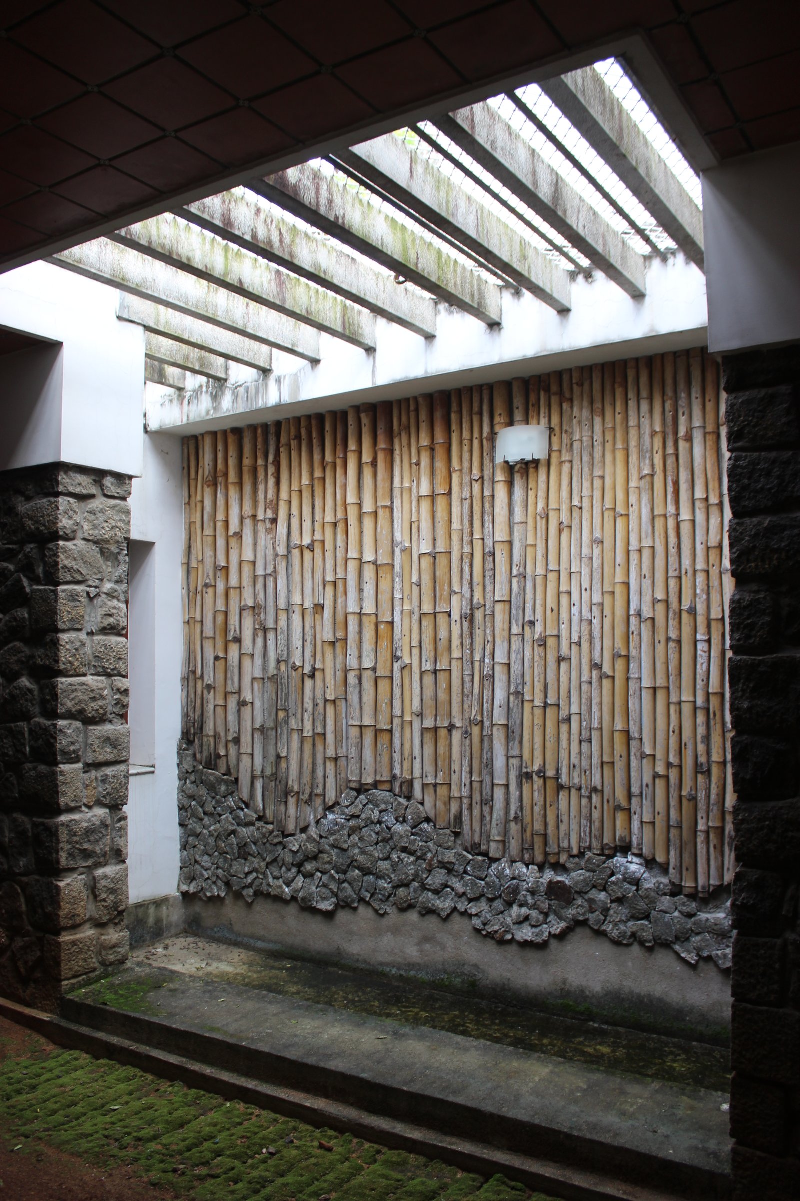 KUTTRALLAM GUEST HOUSE image 1